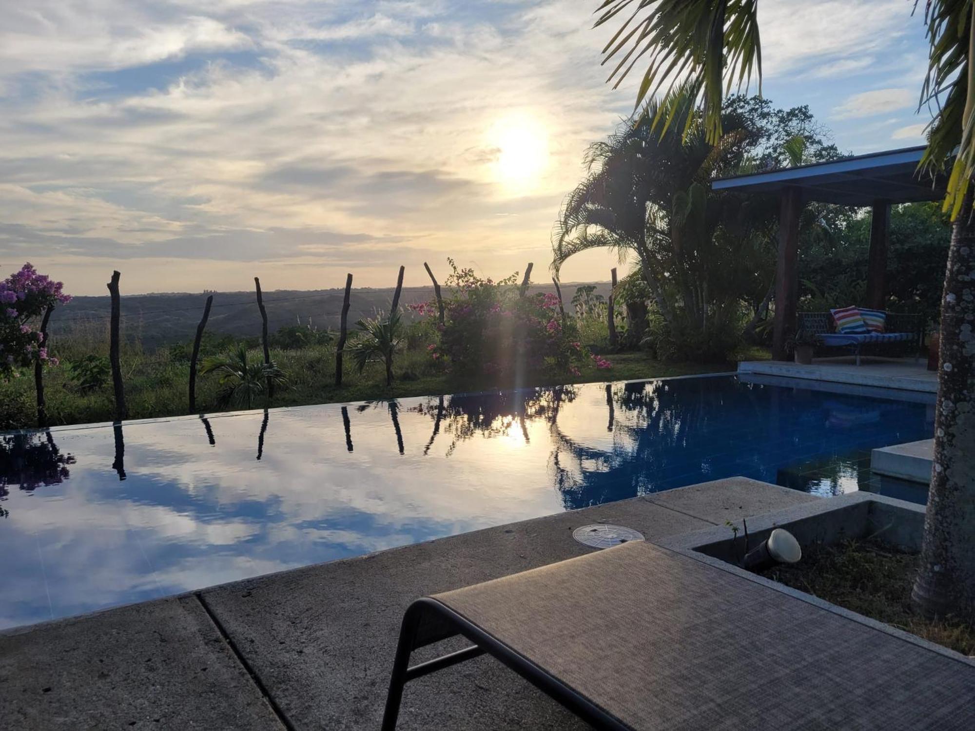 La Maracuya Panama Bed & Breakfast Playa Coronado Exterior photo