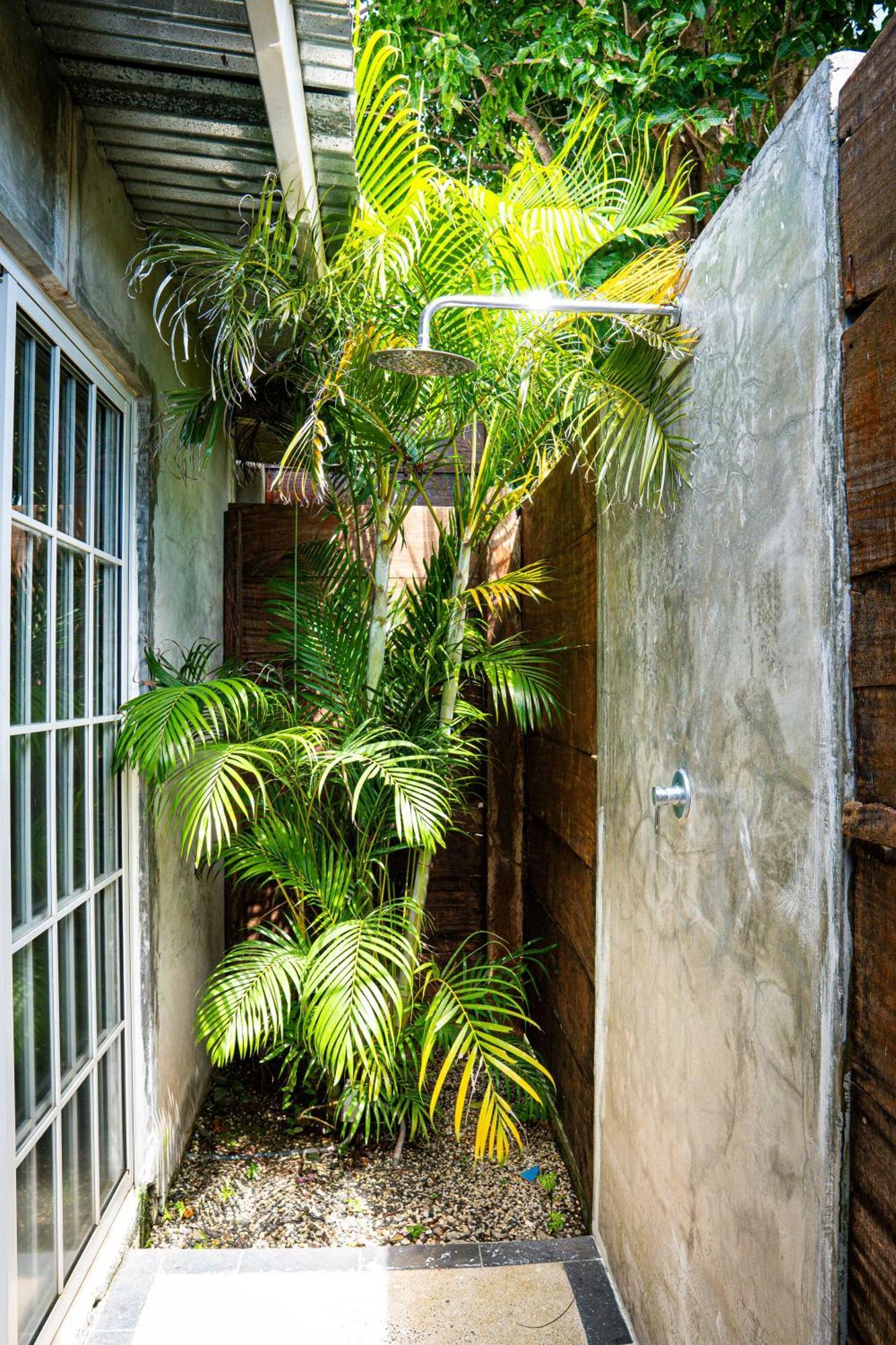 La Maracuya Panama Bed & Breakfast Playa Coronado Exterior photo